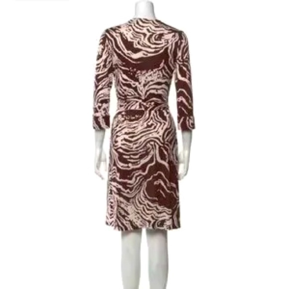 DVF DIANE VON FURSTENBURG 100% Silk Brown & Cream Wrap Midi Dress - Picture 3 of 12